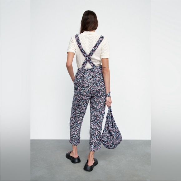 Zara Floral Criss Cross Overalls - Picture 5 of 12